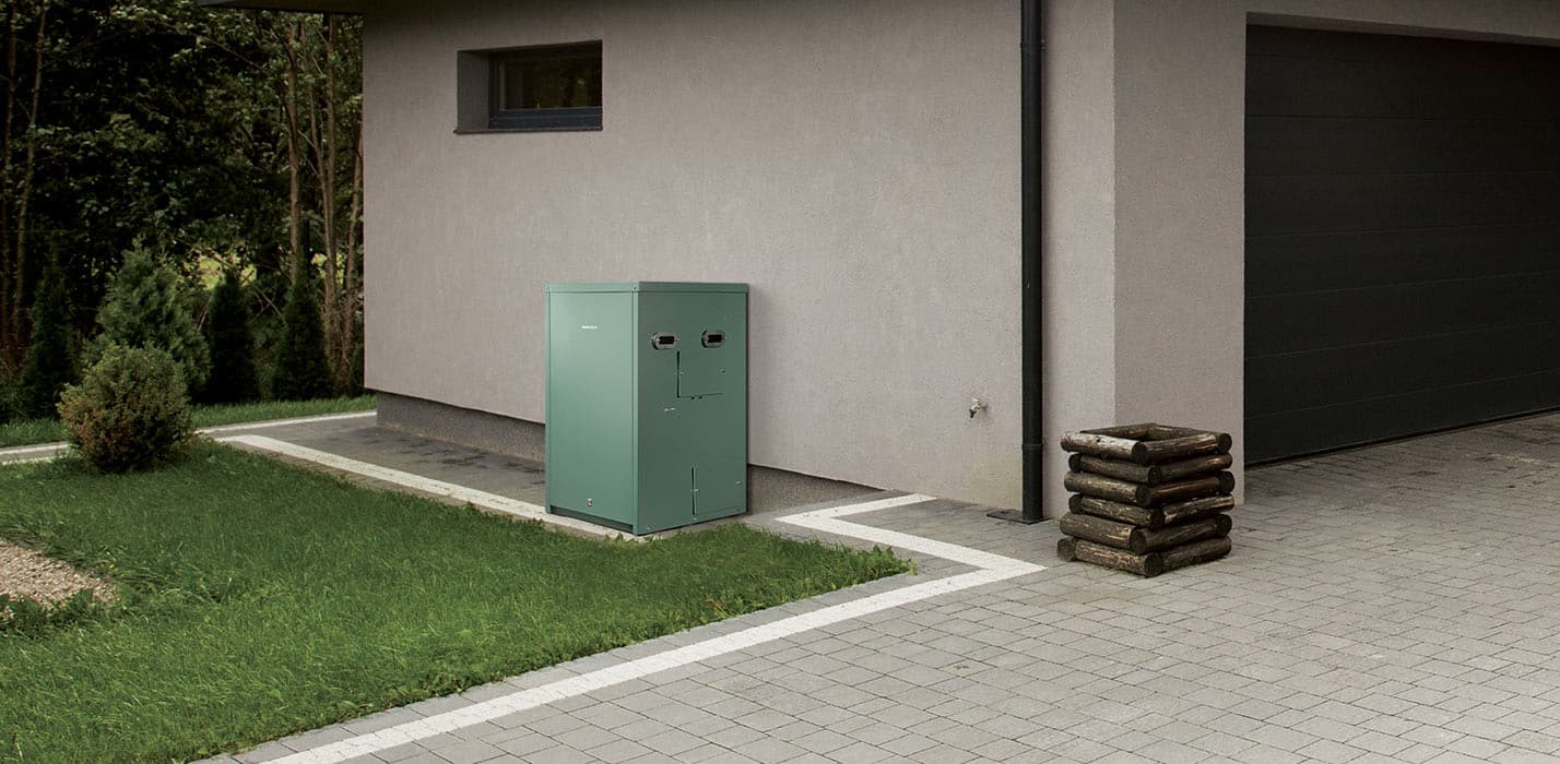 Gas Safe vs OFTEC: which engineer do you need?